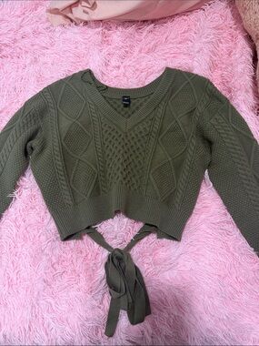 Windsor Olive Green Cable-Knit V-Neck Tie-Back Sweater